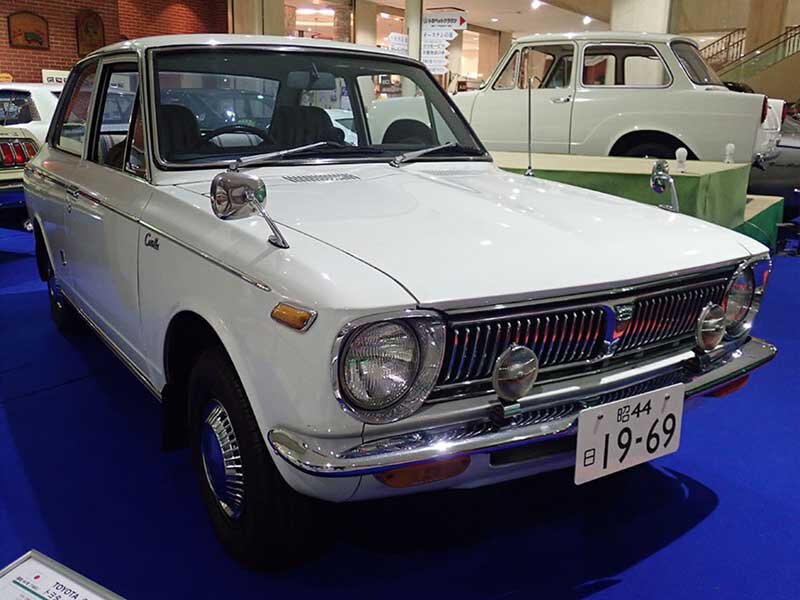 Toyota Corolla (KE10, KE11) 1 поколение, рестайлинг, купе (02.1969 - 04.1970)